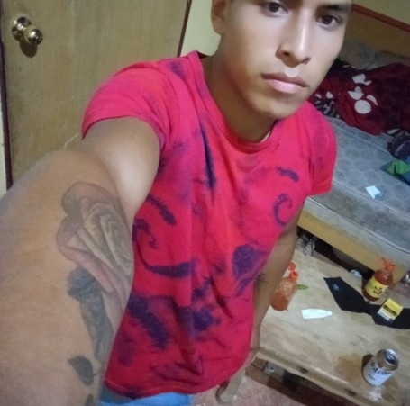 Efren, 20, Puerto Vallarta