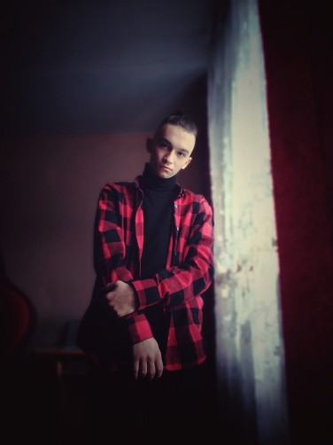 Илья, 18, Chaykovskiy