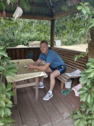 Олег, 51, Pustoshka