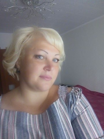 Елена, 45, Bryanka