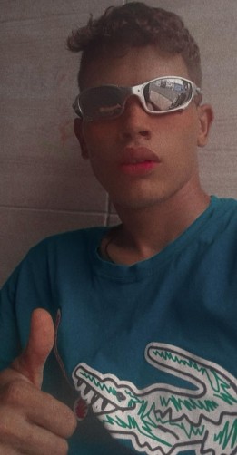 Rodrigo, 22, Recife