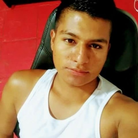Andres, 24, Puerto Bogota