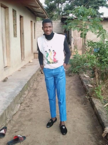 Ngawoh, 21, Bamenda