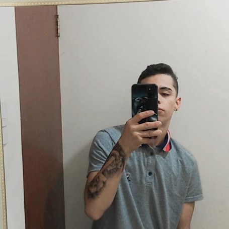 Alejandro, 20, Salinas