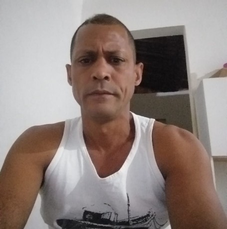 Izaias, 45, Guarei