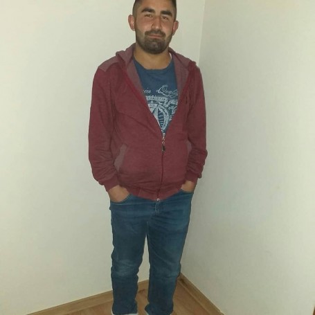 Musacan, 21, Ankara