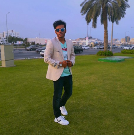 Khosrul, 22, Doha