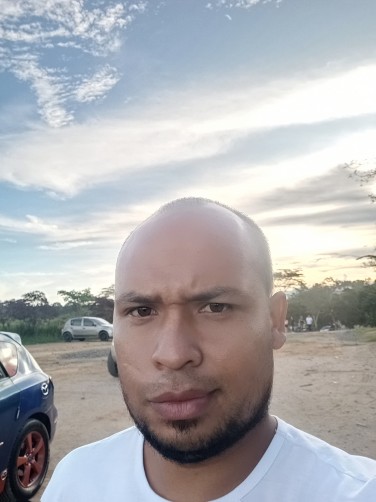 Julioantonio, 31, Bucaramanga