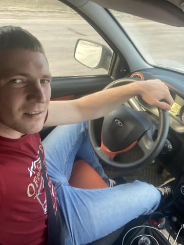 Анатолий, 29, Otradnyy