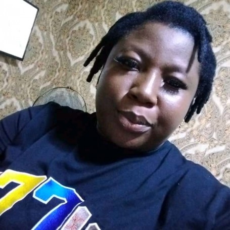 Nsaka, 21, Douala