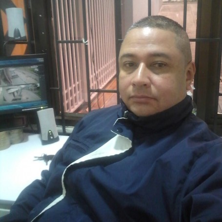 Juan, 49, Popayan