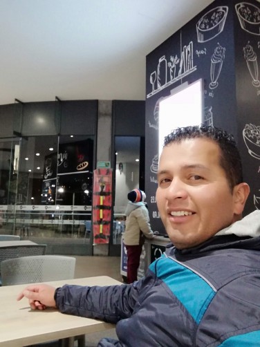 Edwin Ricardo, 41, Bogota