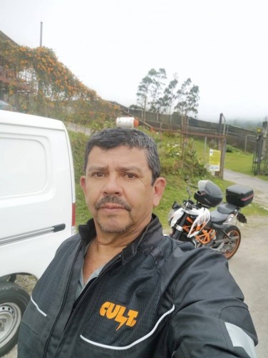 Ricardo, 58, Escazu