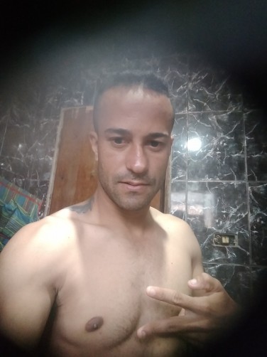 Marcos, 28, Santa Cruz do Rio Pardo