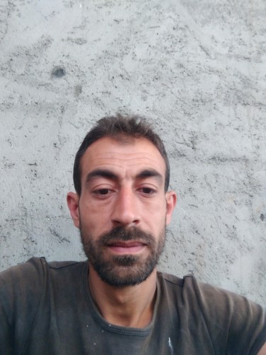 Ensar, 35, Mardin