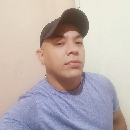 Hengelbert, 35, Guayaquil