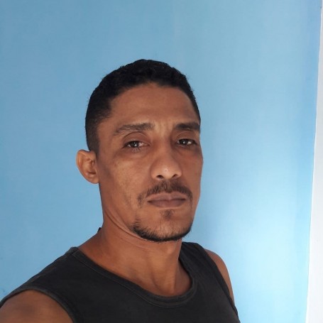 Marcelo, 39, Teofilo Otoni