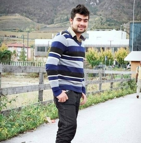 Syed, 29, Riva del Garda
