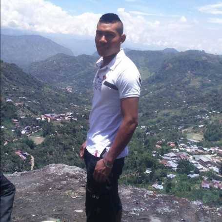 Esteban, 24, Quimbaya