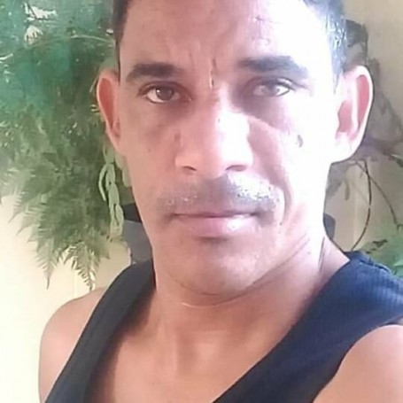 Julio, 42, Cruzeiro