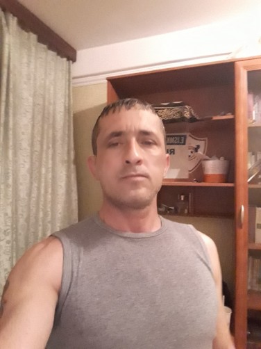Adil, 37, Kamennogorsk