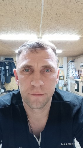 Владимир, 42, Belogorsk