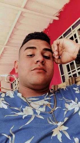 José Miguel, 21, Caracas