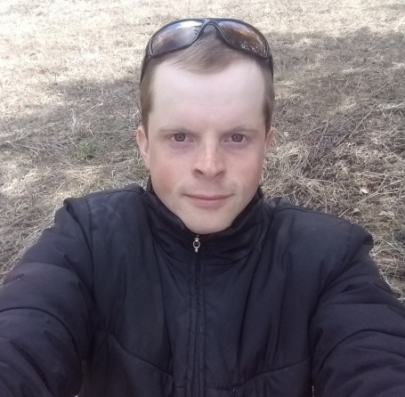 Дмитрий, 22, Suksun