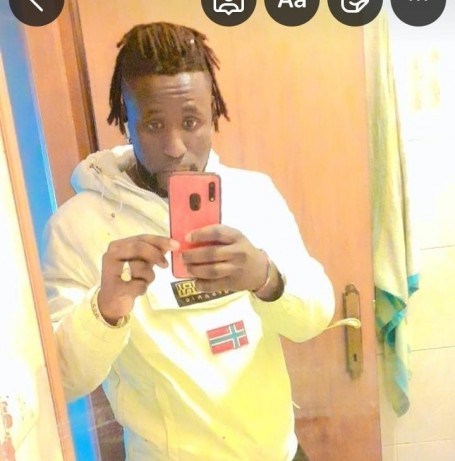 Lamin, 24, Monaco