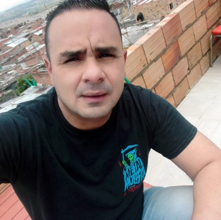 Dalyohan Enrique, 44, Bogota