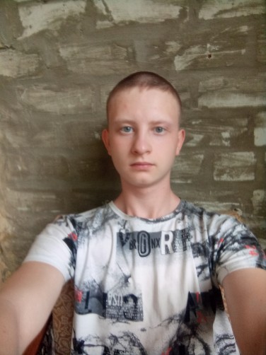 Алексей, 18, Saratov