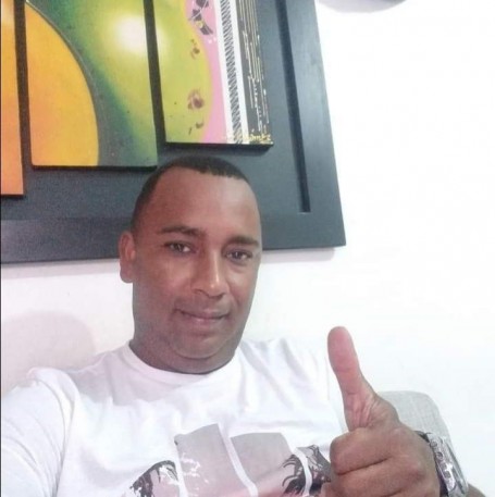 Eloy Santiago, 36, Barranquilla