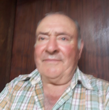 António, 72, Valpacos