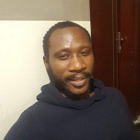 Elijah, 32, Freetown