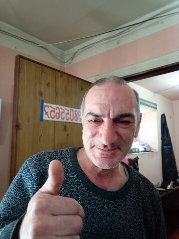 Vaxinak, 55, Yerevan