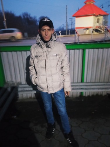 Иван, 27, Belovo