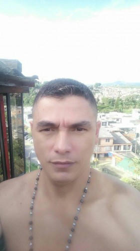 Braulio, 44, Armenia