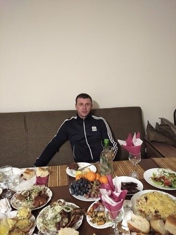 Александр, 33, Dimitrovgrad