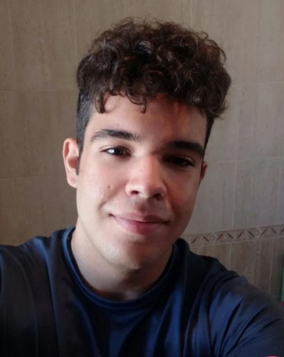 Alejandro, 19, Seville