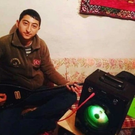 Mustafa, 24, Ankara