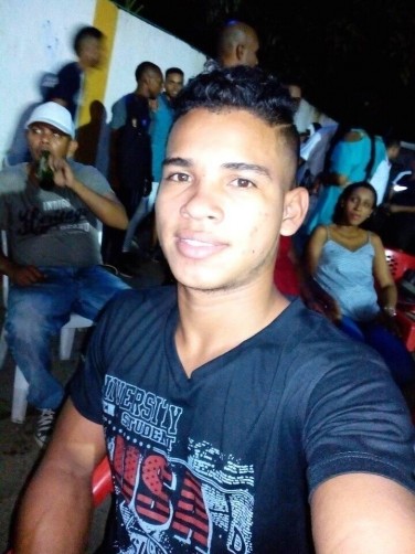 Hugo Rafael, 25, Medellin