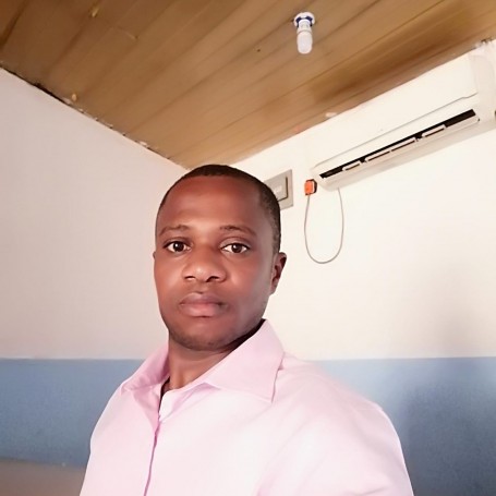 Emmanuel, 22, Port Harcourt