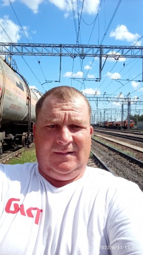 Николай, 42, Khvoynaya