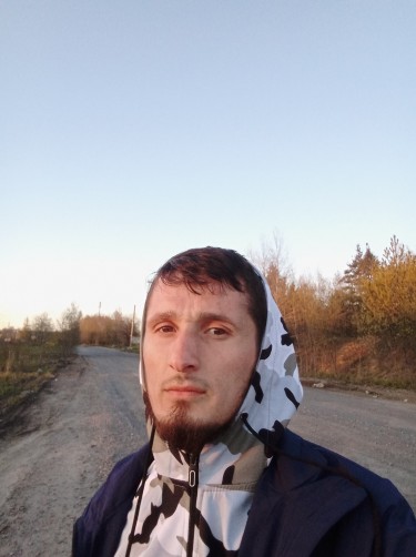 Файзуло, 27, Pskov