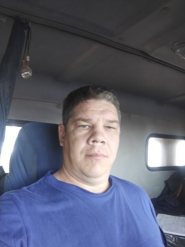 Иван, 42, Krasnokamsk