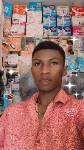 Emmanuel, 20, Aburi