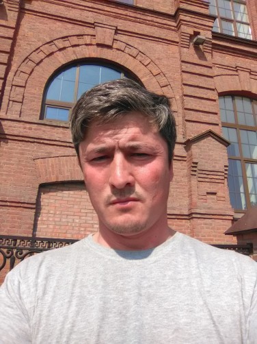 Abdumalik, 41, Vyborg