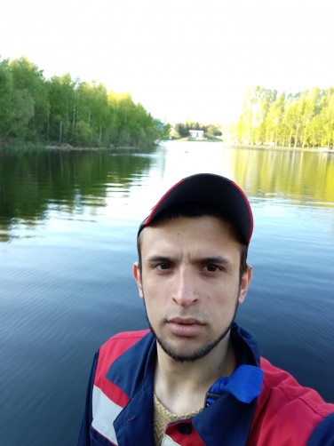 Александ, 26, Poselok Stroiteley