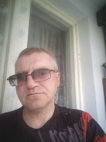 Игорь, 53, Drochia