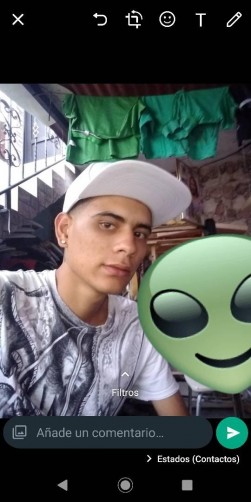 Carlos, 20, Medellin